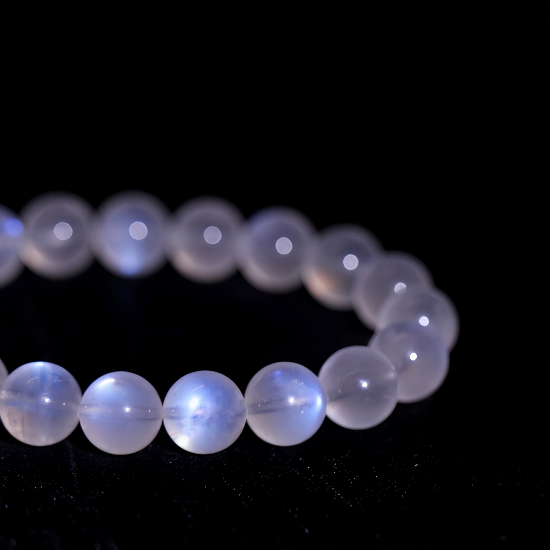 FanLin Natural Sri Lanka Creamy Moonstone Bracelet with Strong Blue Flash-FanLin